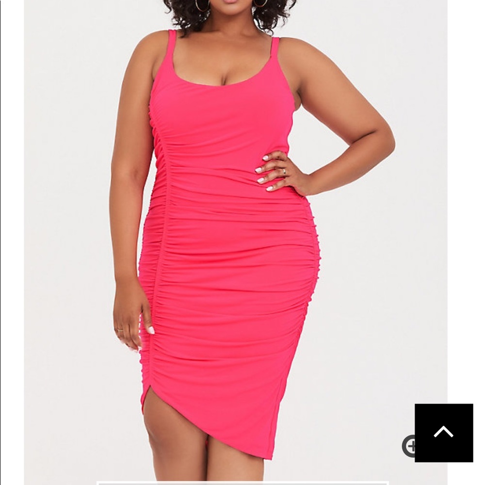 HOT PINK STUDIO KNIT RUCHED BODYCON DRESS - Picture 2 of 3